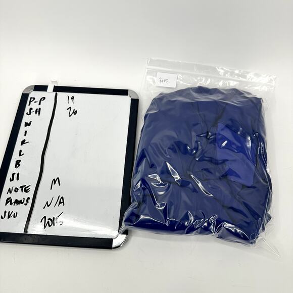 Athleta Plush Tech Hoodie Womens Medium Blue Activewear Pockets Thumbholes - Picture 10 of 10